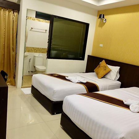 Adamaz House Hotel Bangkok Kültér fotó