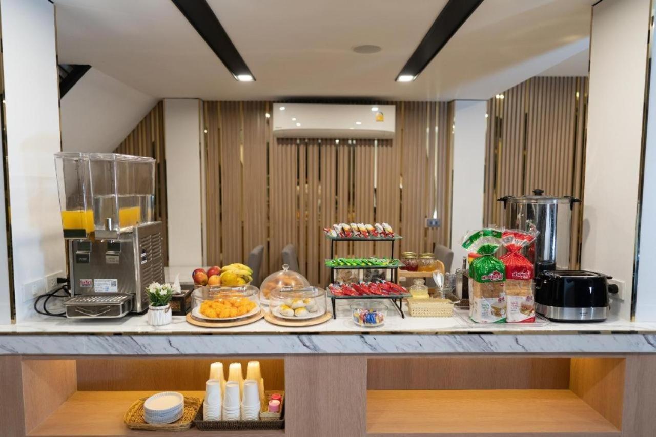 Adamaz House Hotel Bangkok Kültér fotó